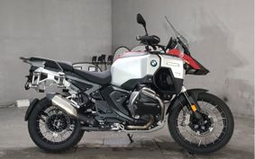 BMW R1300GS Adventure 2024 0M31