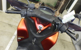 YAMAHA TRICITY 125 SE82J
