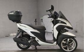 YAMAHA TRICITY 125 SE82J