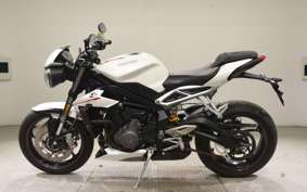 TRIUMPH STREET TRIPLE RS 2018