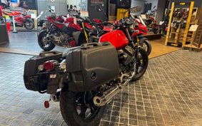 MOTO GUZZI MOTO GUZZI V7 STONE 2019 ZGULW