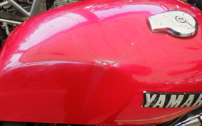 YAMAHA XJ550 4V8