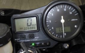 YAMAHA YZF-R7 2000