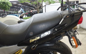 YAMAHA TDM850 2001