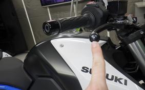 SUZUKI GSX-8S 2024 EM1AA