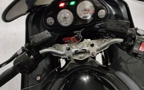 KAWASAKI ZZR1100 ZXT10D