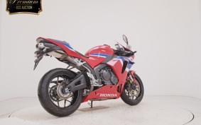 HONDA CBR600RR 2024 PC40