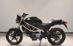 HONDA VTR 250 Gen. 2 1993 MC33