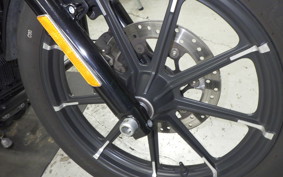 HARLEY XL883N 2015