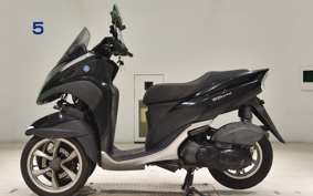YAMAHA TRICITY 125 SE82J