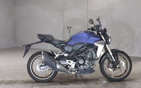 HONDA CB250R MC52