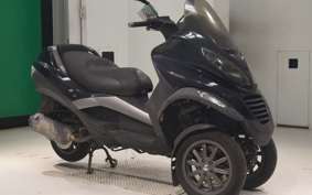 PIAGGIO MP3 250