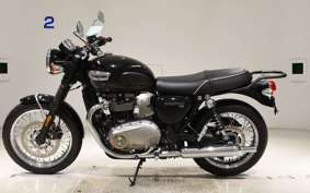 TRIUMPH BONNEVILLE T100 2020