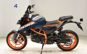 KTM 390 DUKE 2025