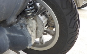 YAMAHA TRICITY 125 SE82J