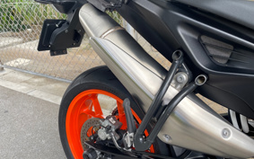 KTM 890 DUKE 2023 TU940