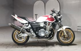 HONDA CB1300SF SUPER FOUR SC54