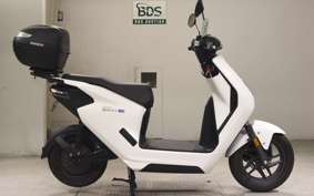 HONDA EM1 e: EF16