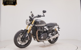 TRIUMPH SPEED ​​TWIN 1200 RS 2025