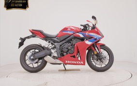 HONDA CBR650R E-Clutch 2025 RH17