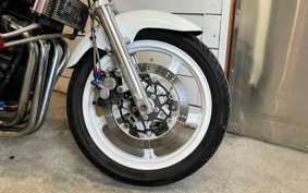 KAWASAKI ZEPHYR400K 1996 00C303