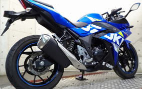 SUZUKI GSX250 R DN11A
