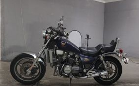 HONDA MAGNA 750 RC09