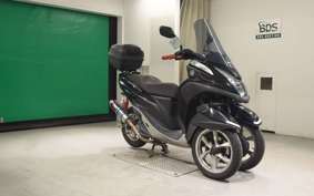 YAMAHA TRICITY 125 2024 SE82J