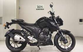 YAMAHA FZ25