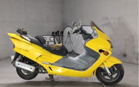 HONDA FORZA MF06