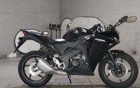 HONDA CBR125R JC50