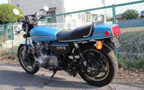 SUZUKI GS1000 2013 GS1000