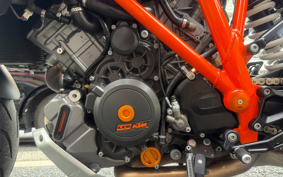 KTM 1290 SUPER DUKE GT 2016 V6940