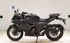 SUZUKI GIXXER 250 1998 ED22Y
