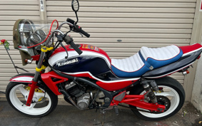 SUZUKI GSX250 ZR250C