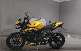 TRIUMPH STREET TRIPLE RS 2024 HDA614