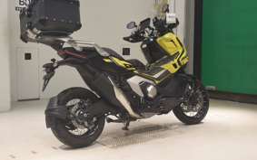HONDA X-ADV 750 2025 RH21