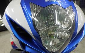 SUZUKI GSX-R600 2015