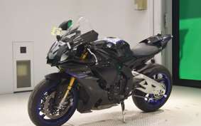 YAMAHA YZF-R1 M 2020 RN65J
