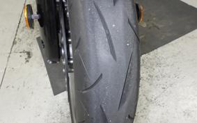 SUZUKI GSX-R750 2013