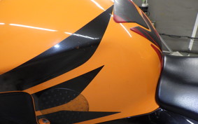 HONDA CBR600RR GEN 3 2014 PC40