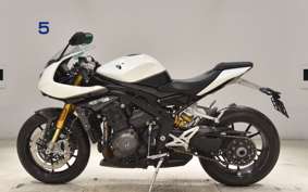 TRIUMPH SPEED TRIPLE RR 2022