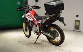 YAMAHA SEROW 250 Gen.3 2005 DG31J