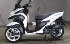 YAMAHA TRICITY 125 SE82J