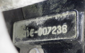 YAMAHA XJR400 Gen.3 R 2004 RH02J