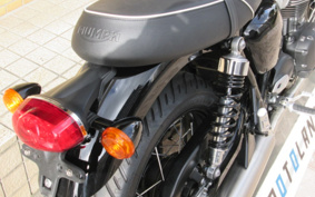 TRIUMPH TRIUMPH BONNEVILLE T100 2023 DAD70G
