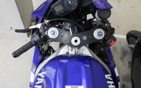 YAMAHA YZF-R1