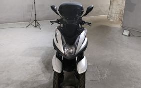 YAMAHA TRICITY 125 SE82J