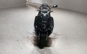 YAMAHA MAJESTY 125 SE27