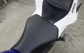 SUZUKI GSX-R750 2012